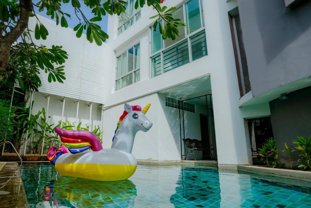 Peace Land Khaosan Hotell Bangkok Exteriör bild